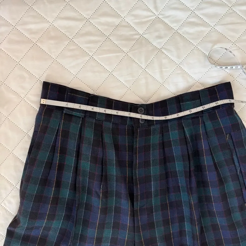 Vintage Collectible Gold 100% Pure Wool Plaid Bermuda Academia Shorts Size 12